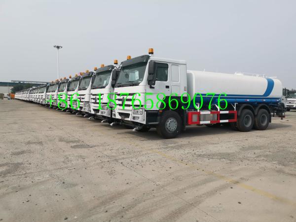 Cheap 1500L Sinotruk Howo 10 Wheels 6x4 336hp Water Tank Truck for sale