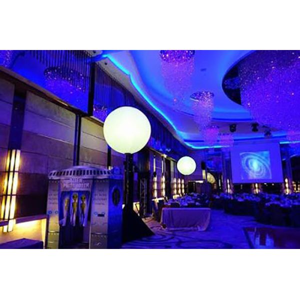 Dedicated Moon Balloon Light 200w Event Decoration 1.5m / 2m Truss Mount